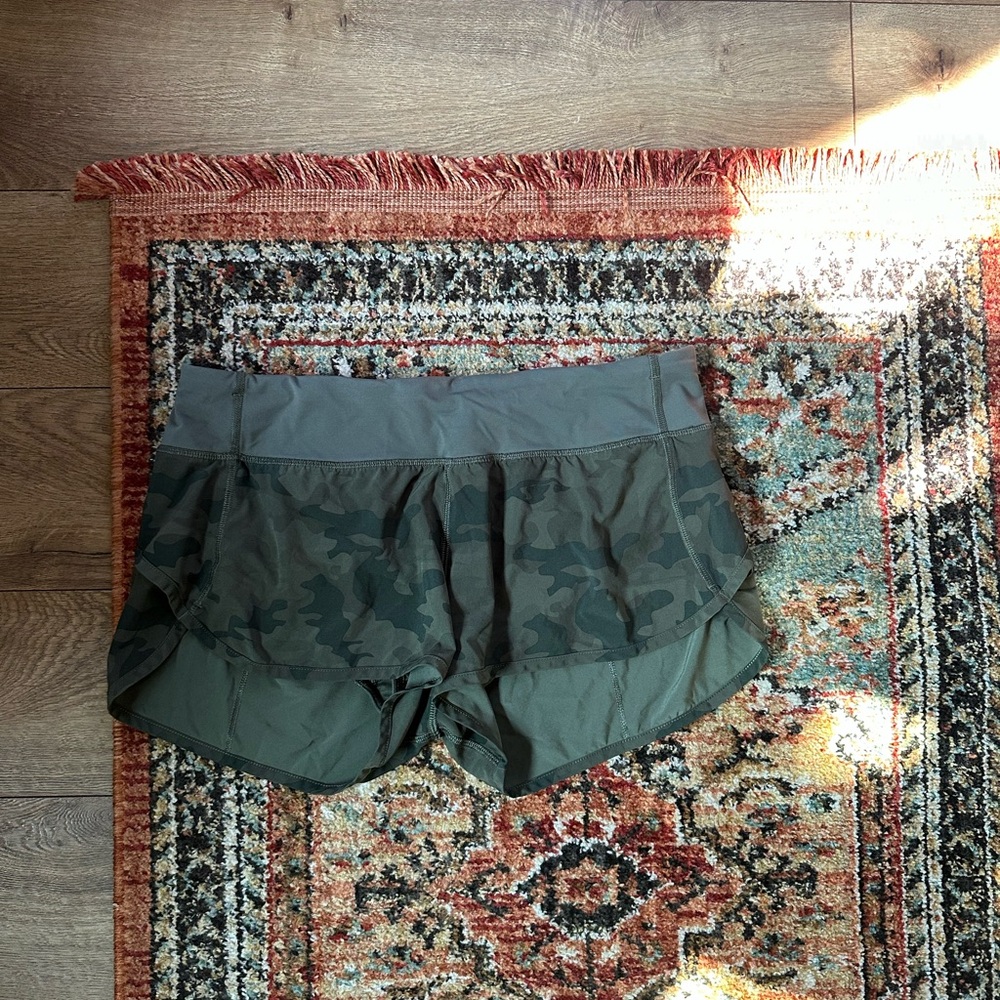 Camo Green lululemon run Women's Shorts
